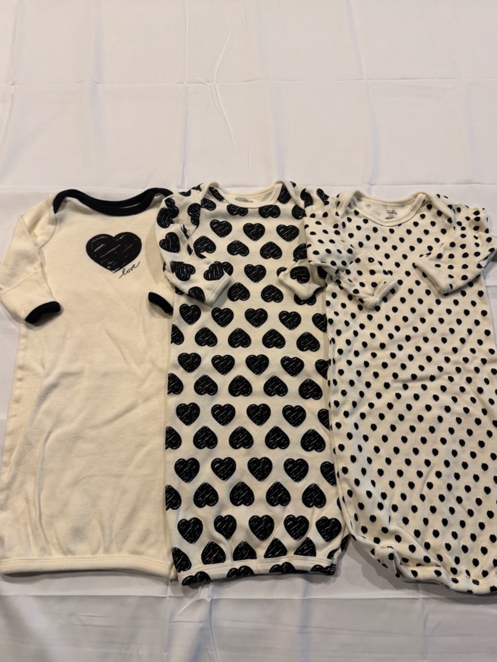 Touched by Nature 3pc gown set- like new!